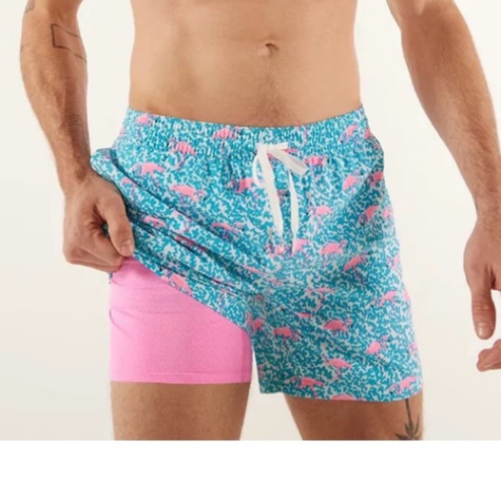 Chubbies Swim Shorts Mens Small Blue Pink Flamingo 5.5 Inseam Lined Trunks